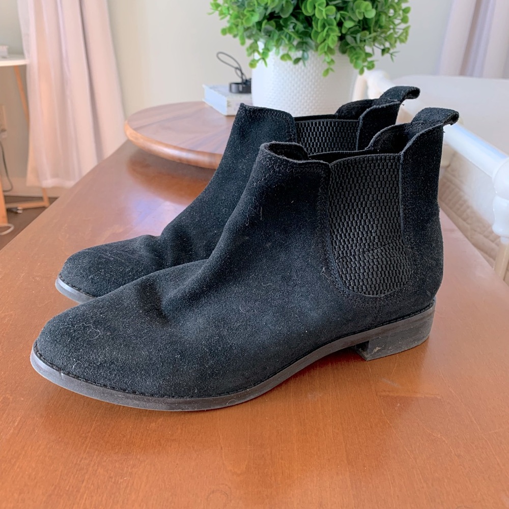 Toms black booties
